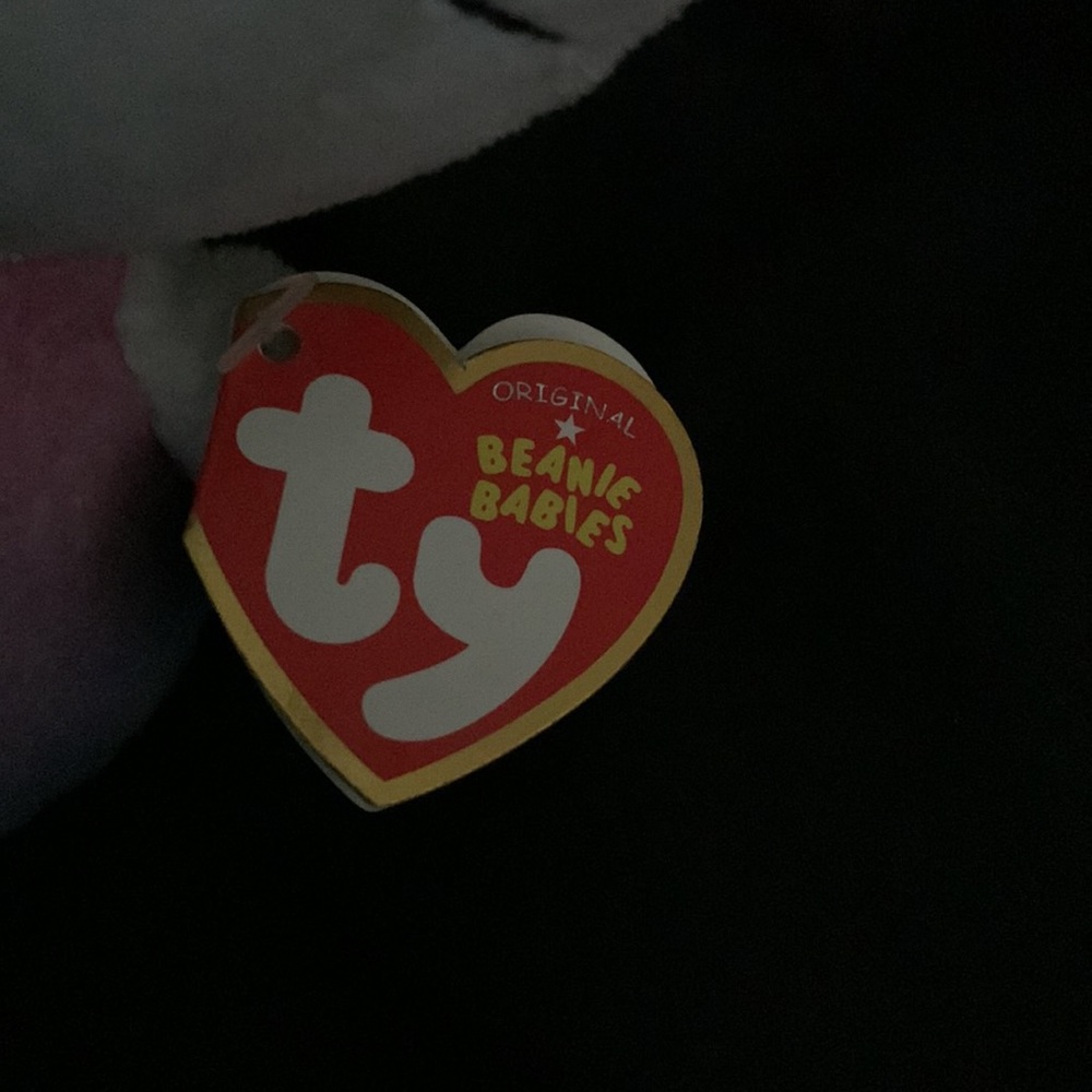 Hello Kitty - Picture 4 of 5
